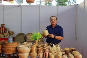Sản phẩm công nghiệp nông thôn - sức sống mới của làng nghề Việt