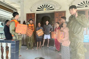 Thành phố Huế: Cả hệ thống chính quyền căng mình chống lũ lớn