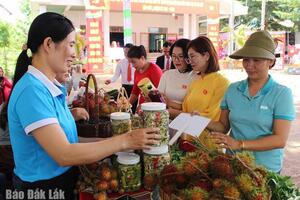 Đổi mới tư duy, cách làm để phụ nữ khẳng định vị thế