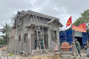 Vượt nắng, thắng mưa   thực hiện "Chiến dịch Quang Trung"