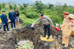 Hà Tĩnh: Phát hiện 200kg chân giò đông lạnh không rõ nguồn gốc xuất xứ