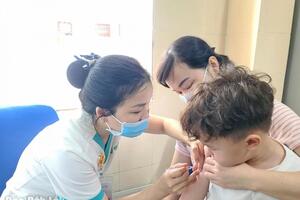 Chủ động dự phòng - “lá chắn” trước bệnh truyền nhiễm