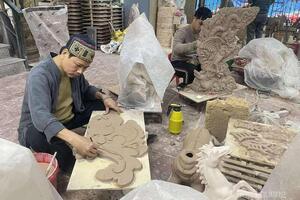 Sản phẩm linh vật ngựa trở thành điểm nhấn trên thị trường quà Tết