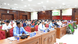 Đắk Lắk thông qua 11 nghị quyết, đặt nền móng tăng trưởng hai con số