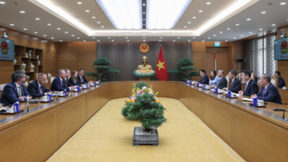 Thủ tướng tiếp Bộ trưởng Tài chính Luxembourg: Tăng cường kết nối dòng vốn từ châu Âu với Việt Nam