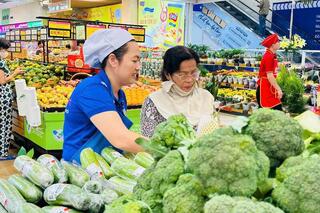 Saigon Co.op giảm giá rau củ, thịt cá đến 30%, ưu đãi lớn nhất năm