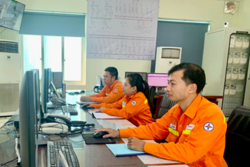 EVNNPT cấp điện an toàn, ổn định 8 tháng năm 2025