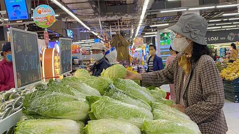 Rau xanh tại Hà Nội tăng giá vùn vụt