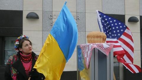Vì sao Mỹ bị rơi vào bẫy vì Ukraine?