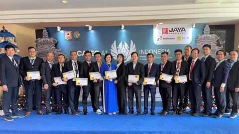 Thêm 23 nhân viên EVNHCMC nhận Chứng chỉ Kỹ sư ASIAN