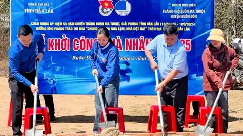 Tuổi trẻ Đắk Lắk chung tay hỗ trợ xóa nhà tạm