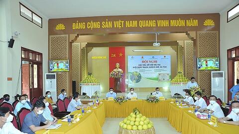 300 điểm cầu tham gia xúc tiến trực tuyến tiêu thụ bưởi Phúc Trạch