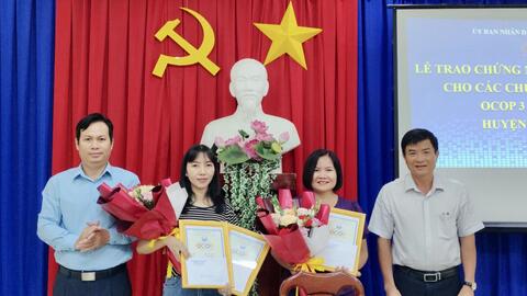 Châu Thành: Trao chứng nhận và giải thưởng cho các sản phẩm đạt OCOP năm 2023 