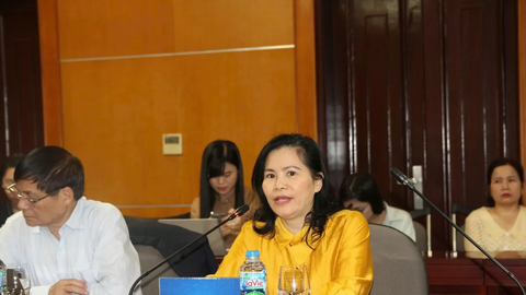 Nguyên phụ liệu: 'Mắt xích yếu' níu chân ngành da giày