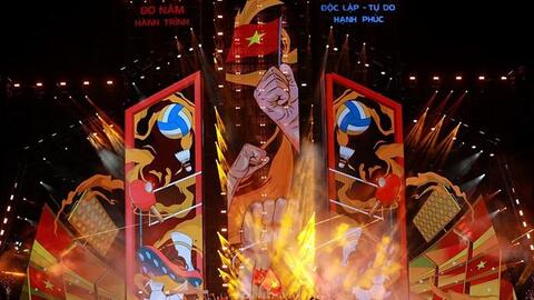 Concert 'Việt Nam trong tôi' quyên góp 4,2 tỷ đồng ủng hộ đồng bào miền Trung bị ảnh hưởng bởi bão số 5