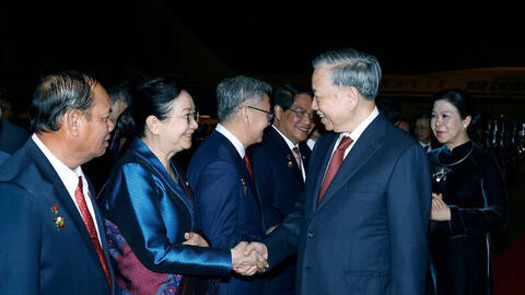 Đưa quan hệ Việt Nam - Lào lên tầm cao phát triển mới