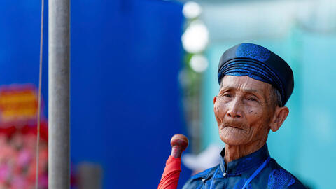 Thành phố Huế: Sôi động lễ hội vật làng Sình đầu xuân