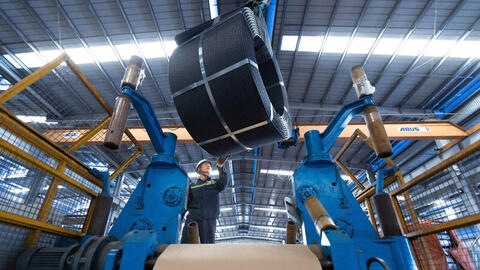 Đa dạng hóa thị trường, giảm rủi ro phòng vệ thương mại cho thép Việt