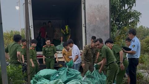 Cà Mau: Xử lý hình sự 127 đối tượng liên quan hàng giả, hàng nhái