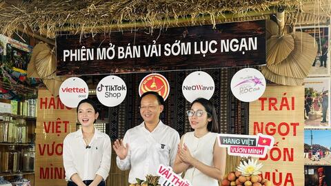 Bắc Ninh: Phó Chủ tịch tỉnh livetream bán vải 'hút' hơn 20.000 người xem