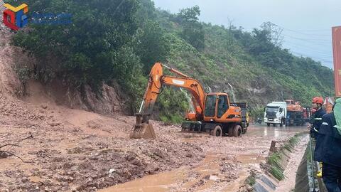 Quảng Ninh chủ động di dời người dân, ứng phó mưa lớn và sạt lở