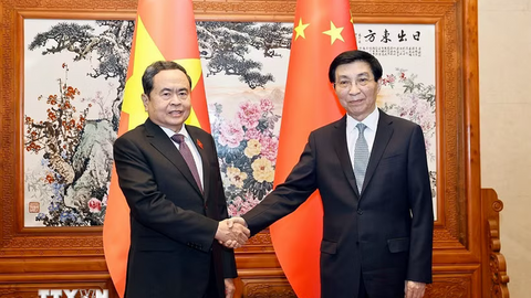 Chủ tịch Quốc hội hội kiến Chủ tịch Chính hiệp Toàn quốc Trung Quốc