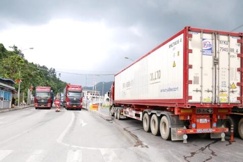 Ngày 10/03/2026: Các cửa khẩu Lạng Sơn thông quan 1.820 xe chở hàng hoá