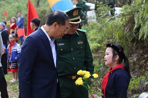 Khởi công trường nội trú 283 tỷ đồng tại vùng biên Cao Bằng