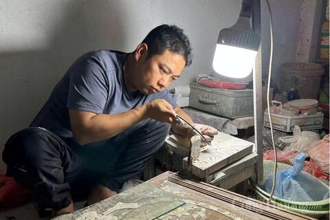 Nghề khảm trai làng Chuôn Ngọ và công cuộc gìn giữ tinh hoa