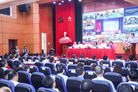 Du lịch tiếp tục là điểm sáng đóng góp vào phát triển kinh tế, xã hội
