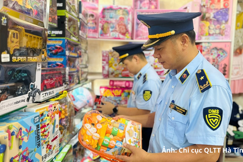 Hà Tĩnh: Tổng lực kiểm soát đồ chơi trẻ em dịp Trung thu