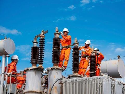 PC Đắk Lắk kêu gọi sử dụng điện tiết kiệm, chống quá tải mùa nắng nóng