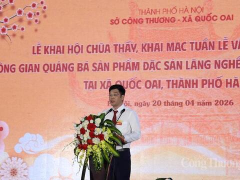 Gắn kết lễ hội với không gian quảng bá đặc sản làng nghề xã Quốc Oai