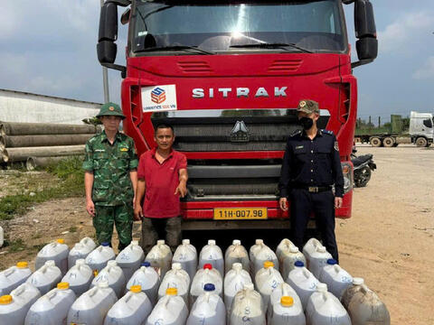 Đà Nẵng: Phát hiện gần 900 lít dầu Diesel “tuồn lậu” qua cửa khẩu