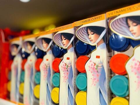 ‘Xuất khẩu’ văn hóa qua sản phẩm: Chiến lược nâng tầm thương hiệu Việt