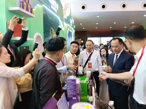 Xuất khẩu chè: Nâng cao năng lực cạnh tranh từ chiến lược dài hạn