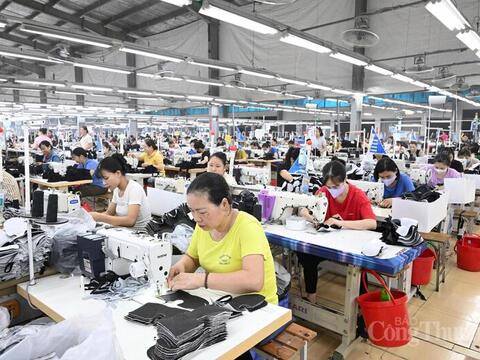 Tái định vị hàng Việt trong chuỗi giá trị ASEAN