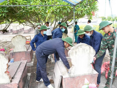Dưới nắng lửa miền Trung, lặng lẽ tìm lại tên cho những người con của Tổ quốc