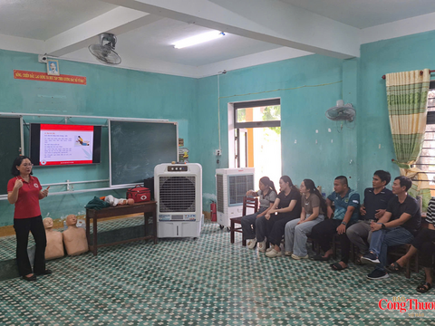 Đà Nẵng: Nâng cao năng lực phòng chống thiên tai cho giáo viên