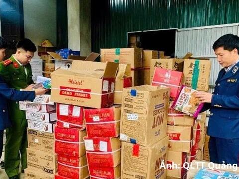Quảng Trị tăng cường 'lá chắn' chống buôn lậu, giữ vững ổn định thị trường