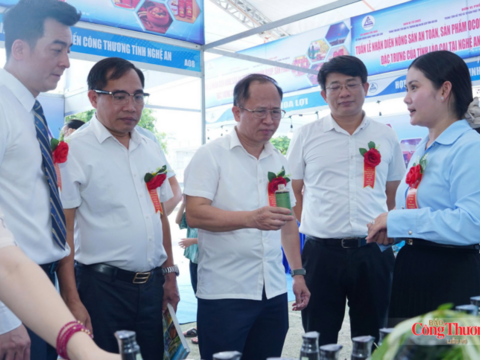 40 gian hàng nông sản Lào Cai đến với người tiêu dùng Nghệ An