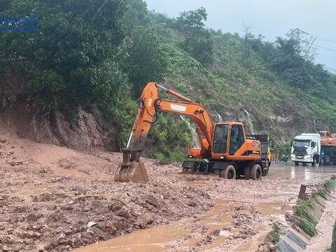 Quảng Ninh chủ động di dời người dân, ứng phó mưa lớn và sạt lở