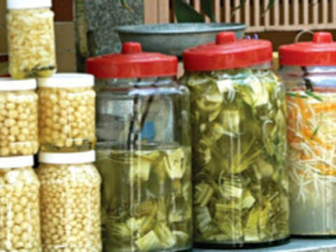 5 lưu ý ăn dưa, cà muối không hại sức khỏe
