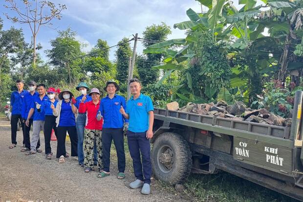 Ea Wer nâng cao ý thức pháp luật cho người trẻ