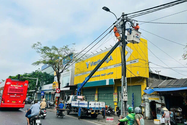 Thành phố Huế: Cung ứng điện dịp tết Nguyên đán đảm bảo, an toàn