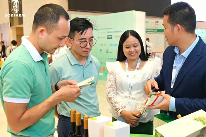 Trên 400 gian hàng tham gia Hội chợ Xúc tiến thương mại, Du lịch- Mừng Đảng, mừng Xuân Bính Ngọ