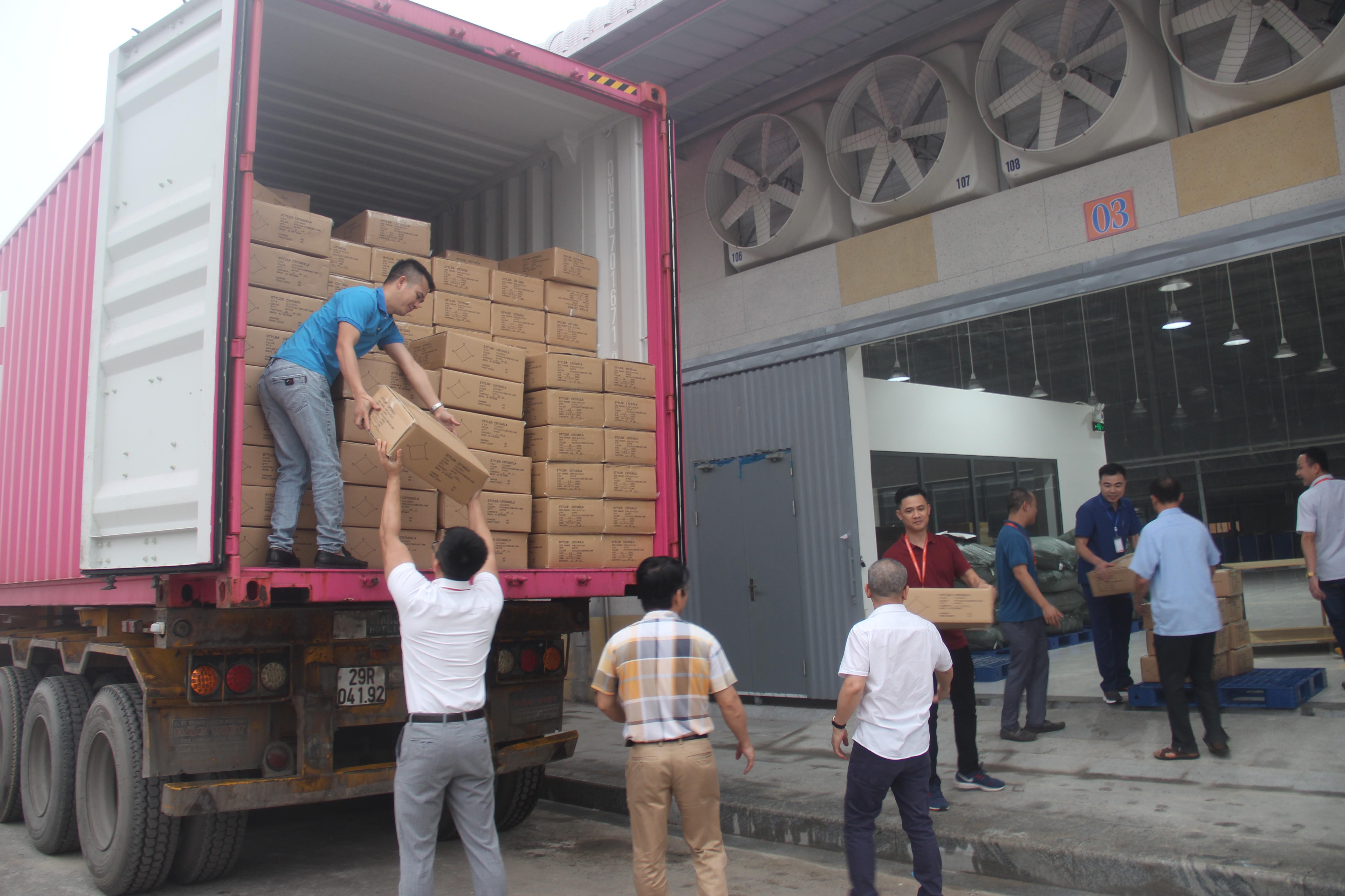 Nhà máy may An Hưng xuất lô hàng đầu tiên sang Mỹ