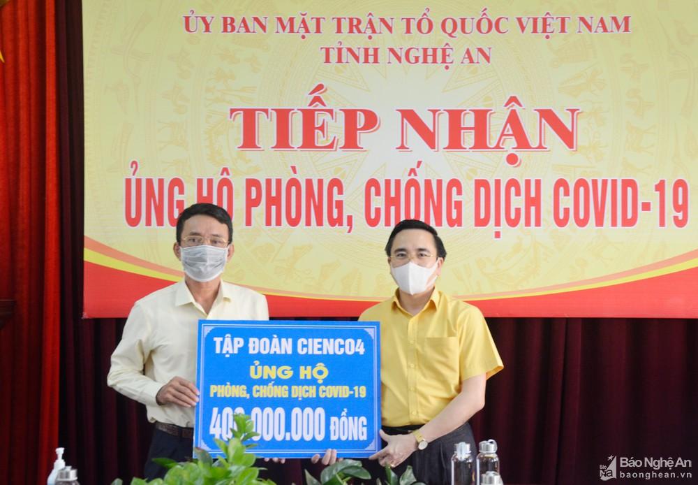 Nghệ An: Nhiều tập thể, cá nhân tiếp tục ủng hộ phòng, chống dịch Covid-19