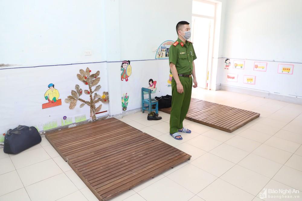 Chủ tịch UBND tỉnh: Chủ động, quyết liệt để khống chế, kiểm soát dịch Covid-19 ở Diễn Châu