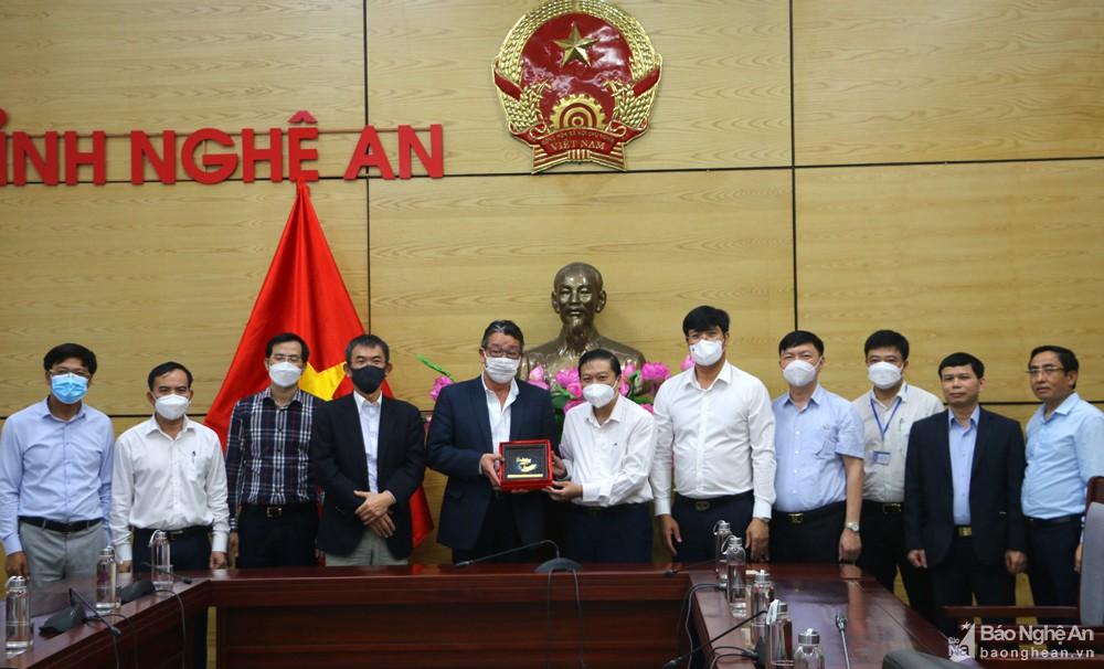 Lãnh đạo Tập đoàn Mitshubishi tiếp xúc tìm cơ hội đầu tư tại Nghệ An